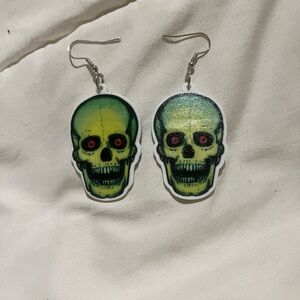 Green Skull Earrings Vintage Halloween Look